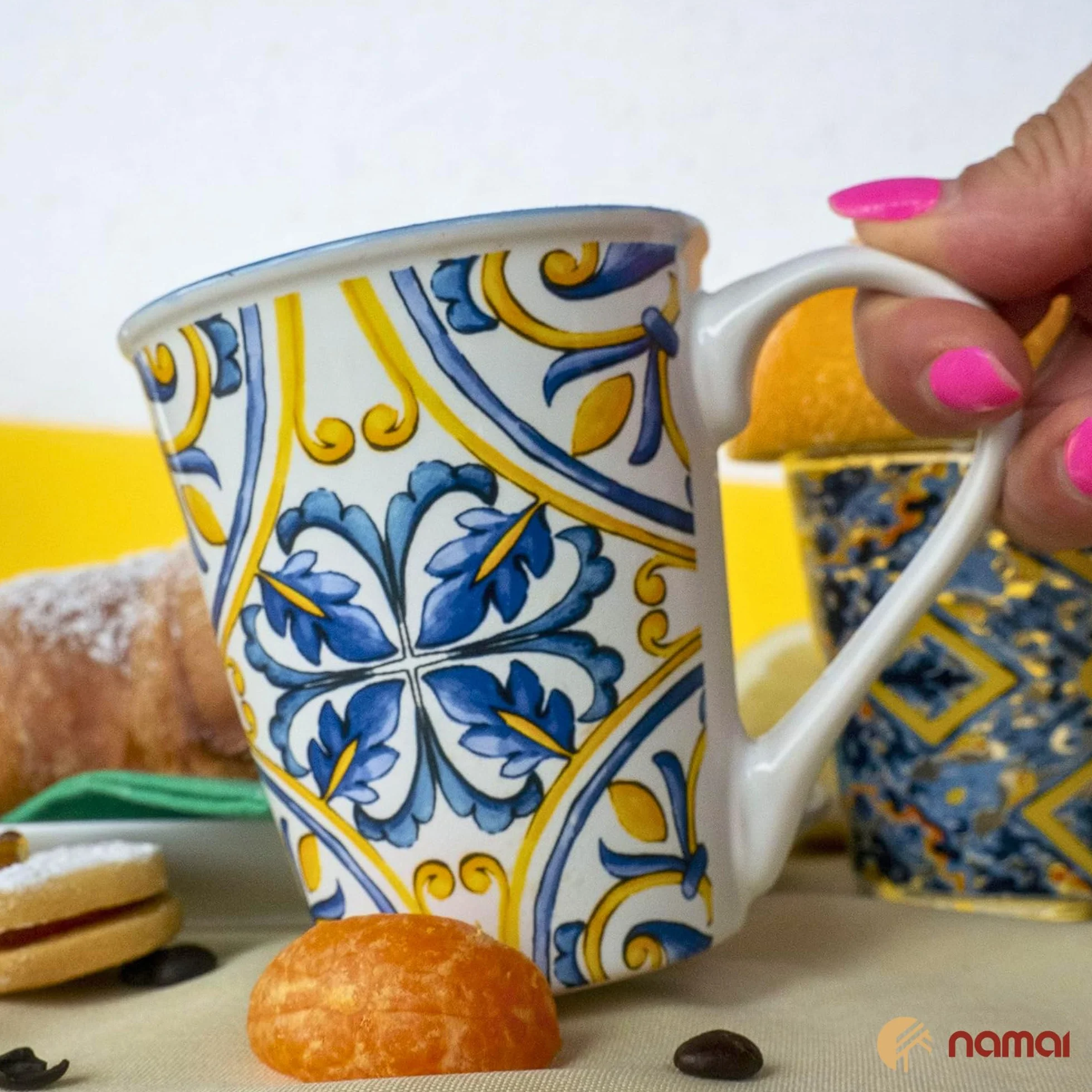 NAMAI Set 4 Tazze Colazione 300 ml Porcellana Lavastoviglie Microonde Design Unico Idea Regalo