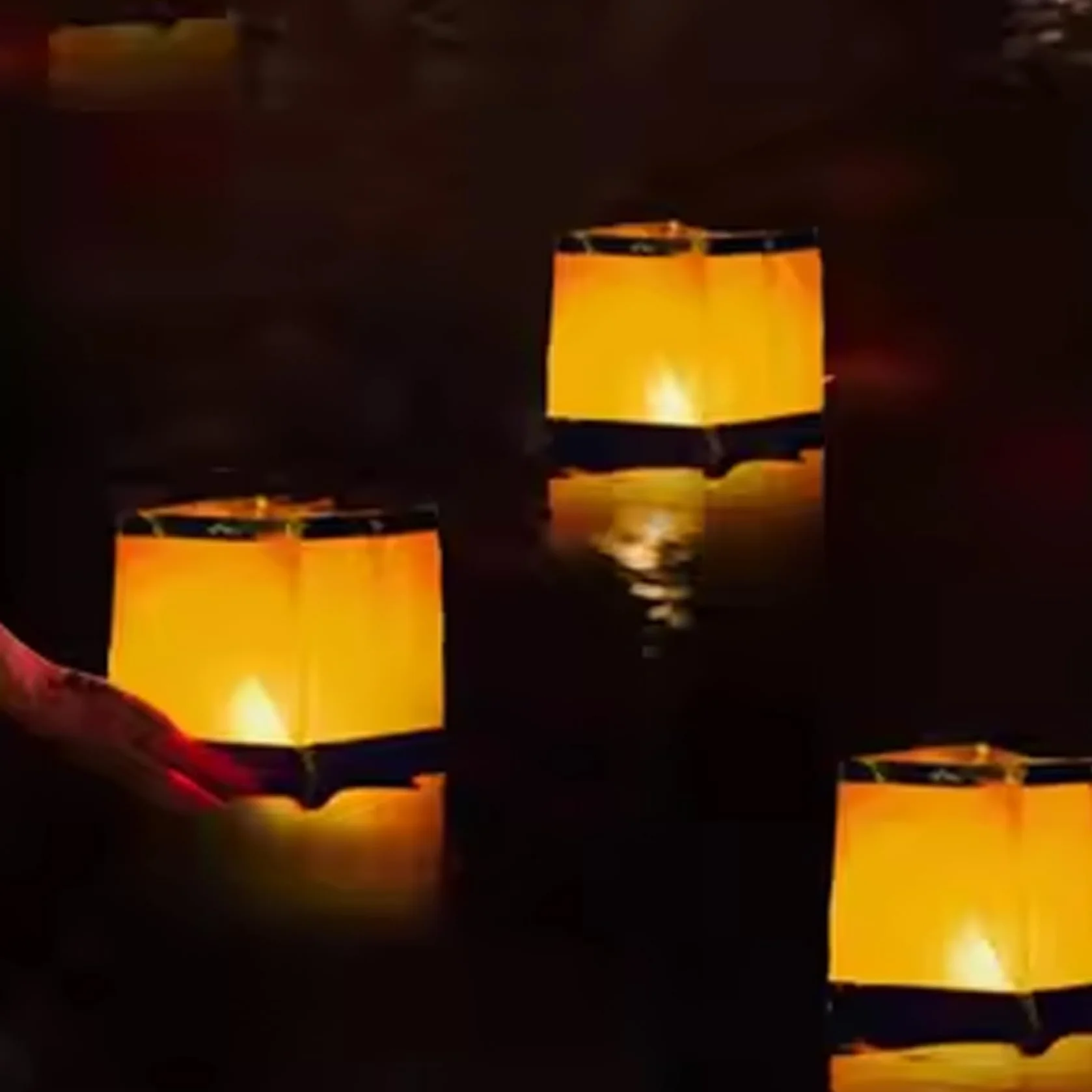 Lanterne Galleggianti Fai-da-te 20 Pezzi, Luci per Piscina Scrivibili e Disegnabili, Bianche 6 e 4 Pollici per Esprimere Desideri