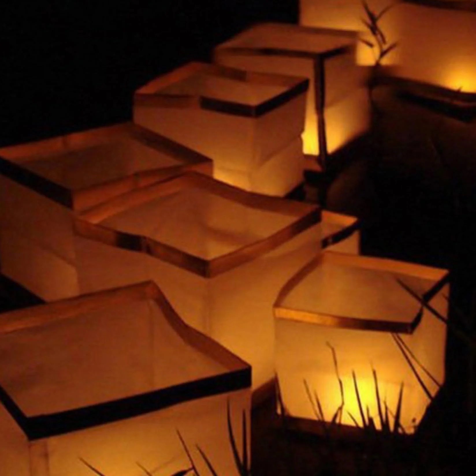 Lanterne Galleggianti Fai-da-te 20 Pezzi, Luci per Piscina Scrivibili e Disegnabili, Bianche 6 e 4 Pollici per Esprimere Desideri