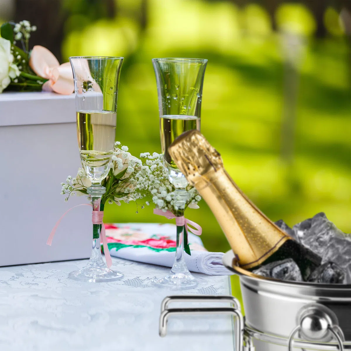Relaxdays Champagne Cooler, portabottiglie per vino freddo da tavolo, Ø 18 m, poco ingombrante, per spumante, in ferro, argento